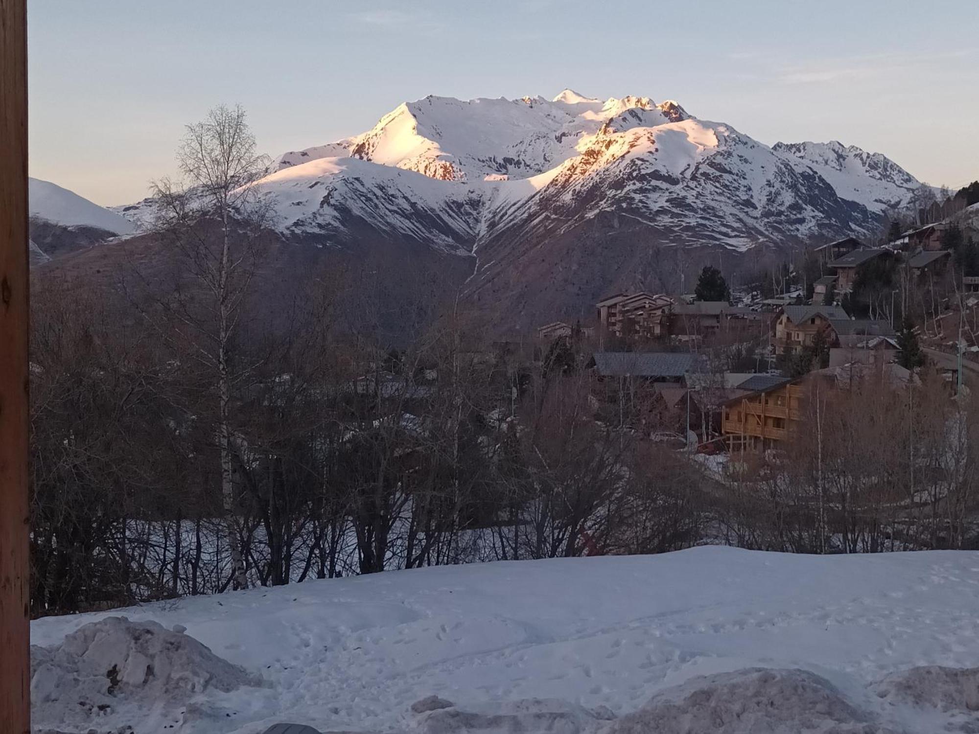 Chez Gaspard Le Montagnard Les Deux Alpes Bagian luar foto